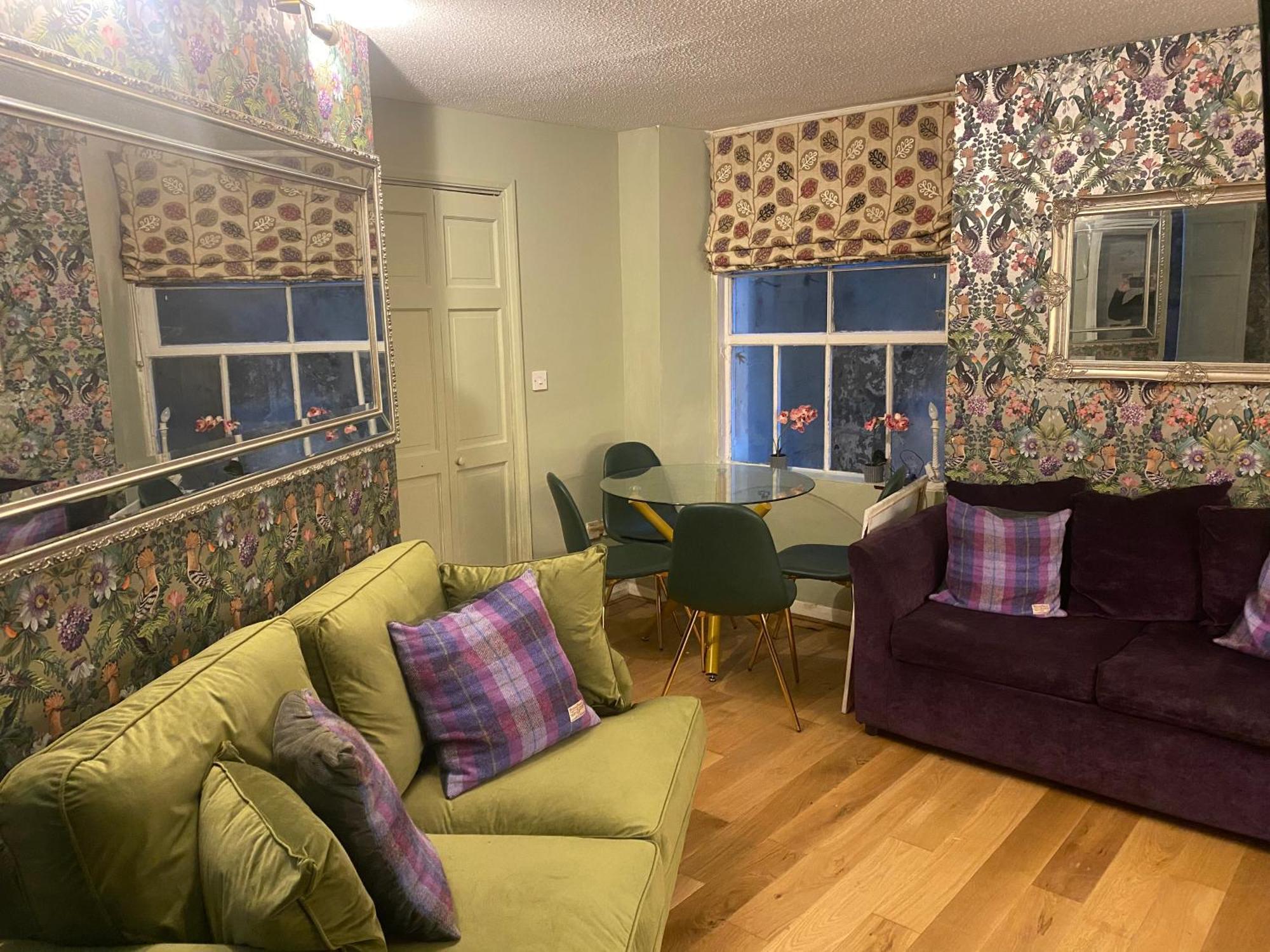 Quiet Lower Floor 2 Bed City Apartment With Private Patio Garden Bath Exterior photo
